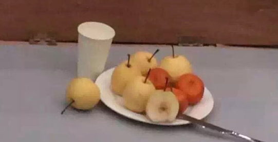 1508730352544349.png 2016年陕西省美术联考素描、色彩考题.png